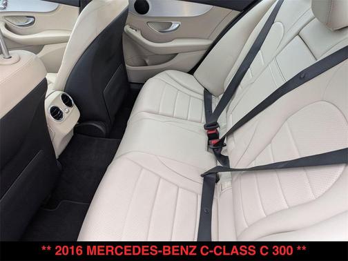 2016 Mercedes-Benz C-Class C 300 4MATIC