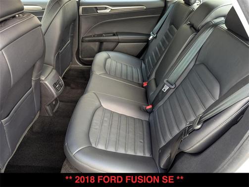 2018 Ford Fusion SE