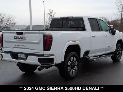 2024 GMC Sierra 2500 Denali