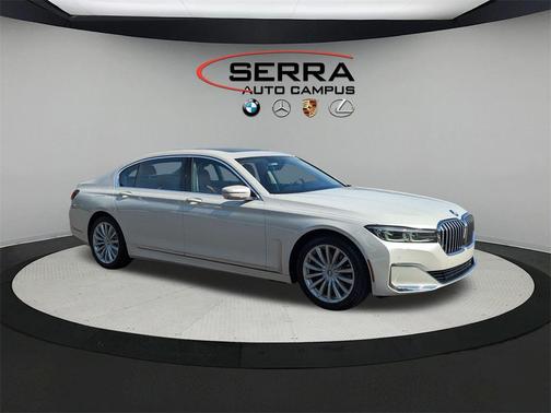 2022 BMW 740 i xDrive