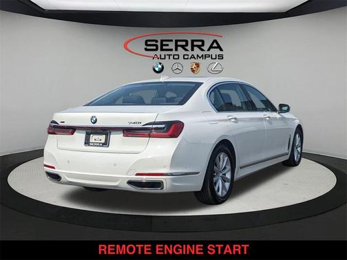 2022 BMW 740 i xDrive