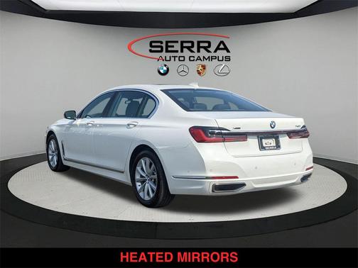 2022 BMW 740 i xDrive