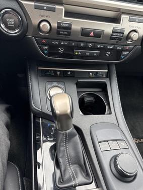 2017 Lexus ES 350 Base