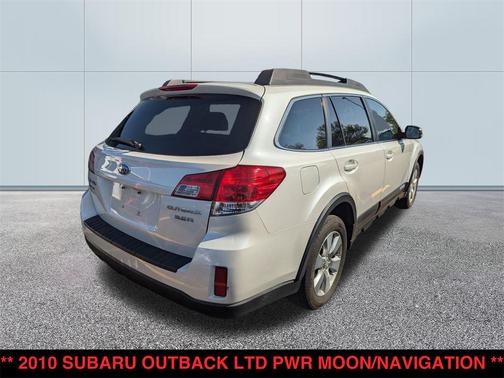 2010 Subaru Outback 3.6 R Limited