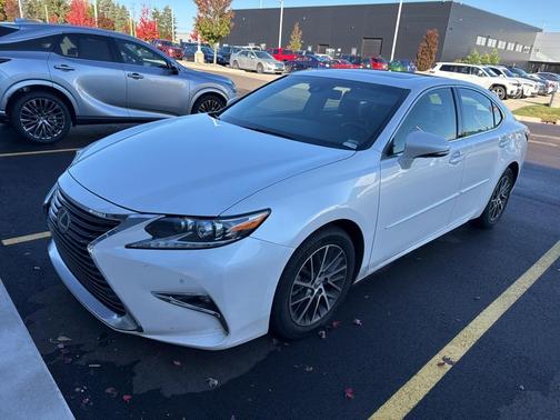 2016 Lexus ES 350 Base