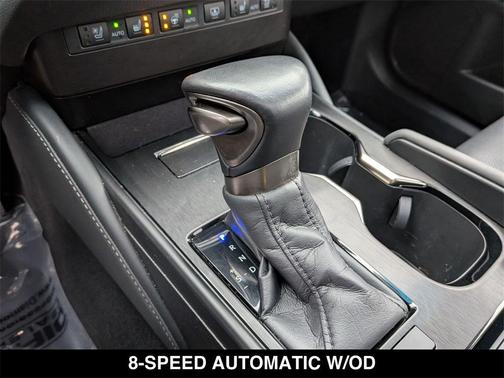 2025 Lexus ES 350 Luxury