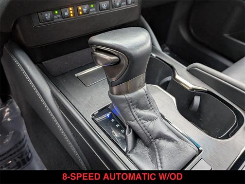 2025 Lexus ES 350 Luxury