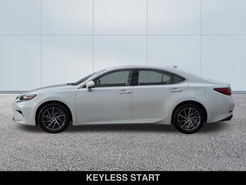 2017 Lexus ES 350 Base