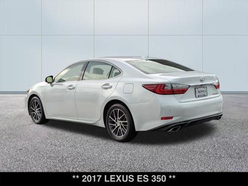 2017 Lexus ES 350 Base