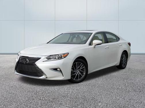 2017 Lexus ES 350 Base