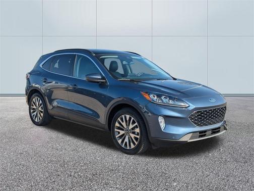 2020 Ford Escape Titanium