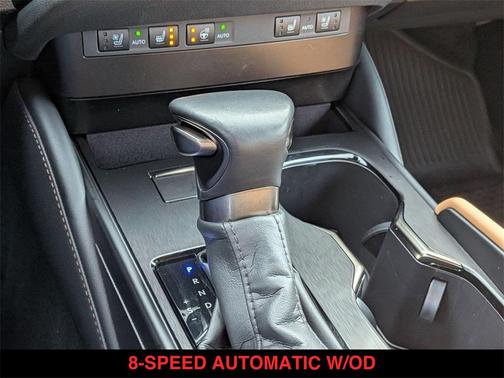 2025 Lexus ES 350 Base