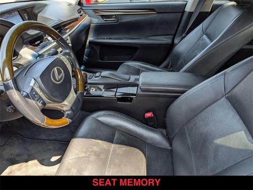 2013 Lexus ES 350 Base