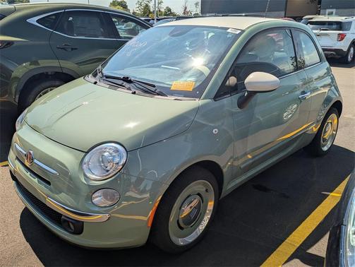 2015 FIAT 500 Lounge