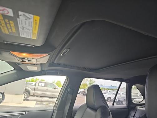 2019 Toyota RAV4 Hybrid SE