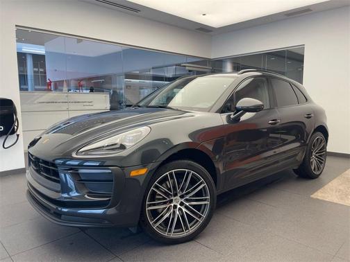 2025 Porsche Macan 