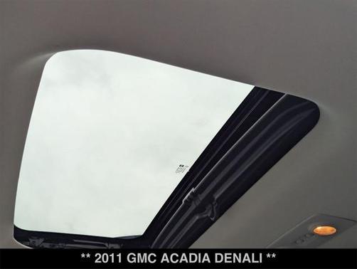 2011 GMC Acadia Denali