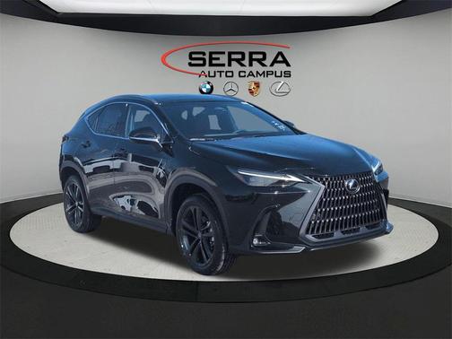 2026 Lexus NX 450h+ Luxury