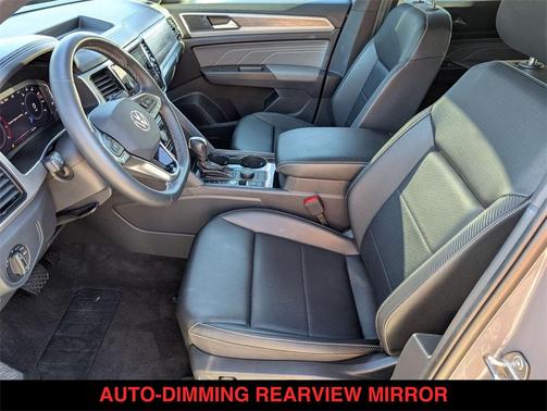 2022 Volkswagen Atlas Cross Sport 3.6L V6 SE w/Technology