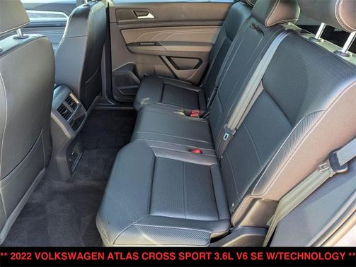 2022 Volkswagen Atlas Cross Sport 3.6L V6 SE w/Technology