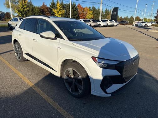2023 Audi Q4 e-tron Premium Plus 50 quattro