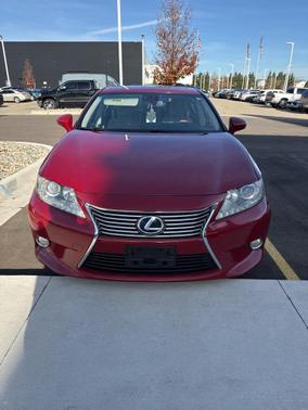 2013 Lexus ES 300h Base