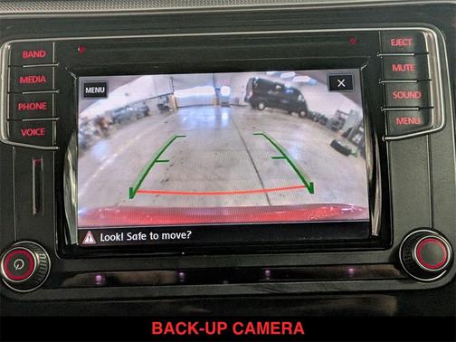 2017 Volkswagen Passat 1.8T R-Line w/Comfort