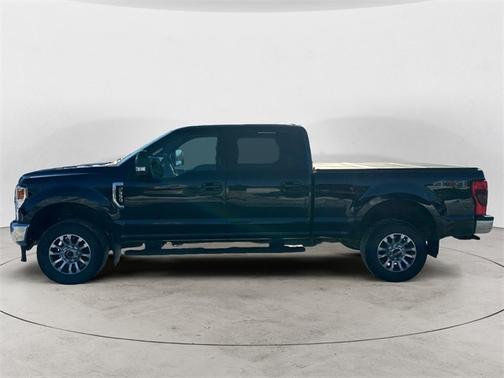 2022 Ford F-350 LARIAT SUPER DUTY