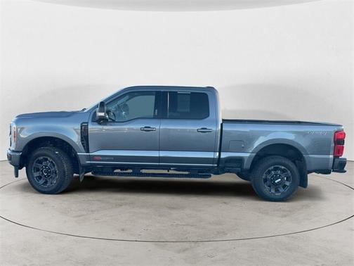 2024 Ford F-350 LARIAT SUPER DUTY