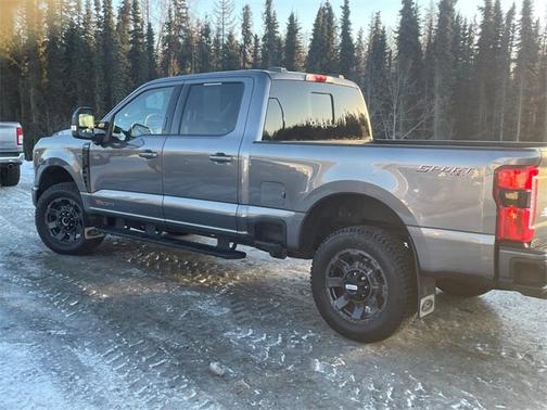 2024 Ford F-350 LARIAT SUPER DUTY
