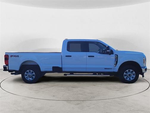2024 Ford F-350 XLT