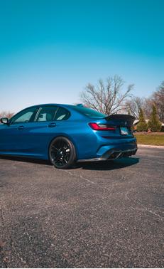 Photo 3 of 7 of 2021 BMW M340 M340i xDrive