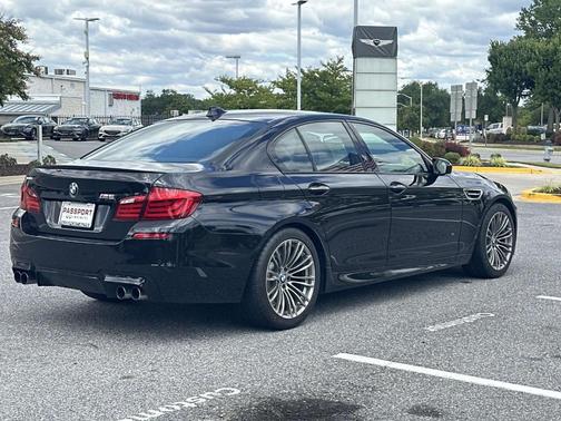 Azurite Black Metallic 2013 BMW M5 Base
