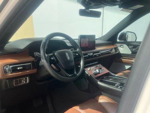 2023 Lincoln Aviator Reserve AWD