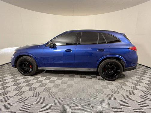 2025 Mercedes-Benz GLC 300 Base