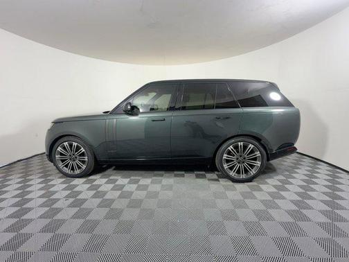 2023 Land Rover Range Rover P400 SE