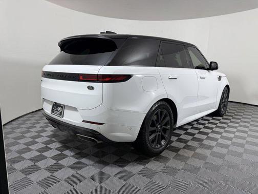2023 Land Rover Range Rover Sport SE