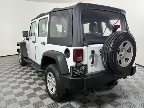 Bright White Clearcoat 2017 Jeep Wrangler Unlimited Sport