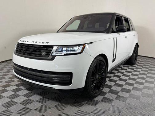 White 2023 Land Rover Range Rover P530 SE