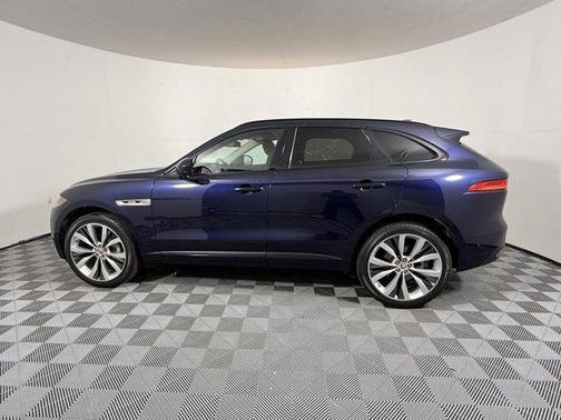 2017 Jaguar F-PACE 35t R-Sport