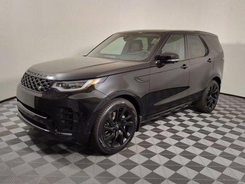 2025 Land Rover Discovery P300 Dynamic SE