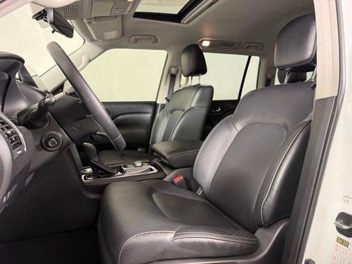 Moonstone White 2022 INFINITI QX80 Luxe