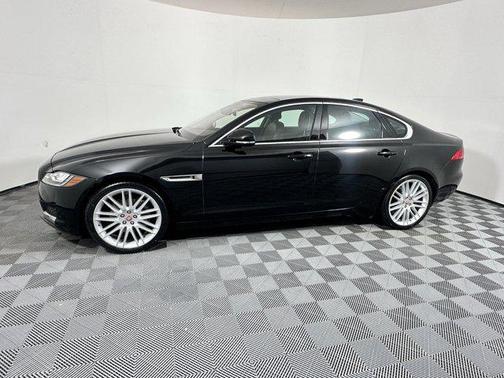 2020 Jaguar XF 25t Prestige RWD Automatic