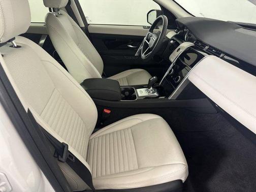 2023 Land Rover Discovery Sport SE