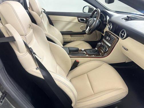 2016 Mercedes-Benz SLK-Class SLK350