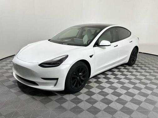 2023 Tesla Model 3 Standard Range