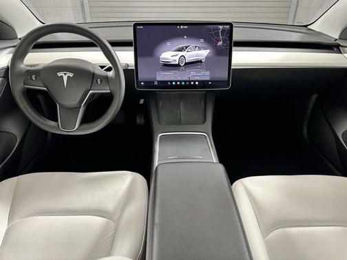 2023 Tesla Model 3 Standard Range