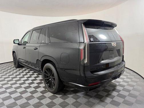 2022 Cadillac Escalade ESV Sport Platinum
