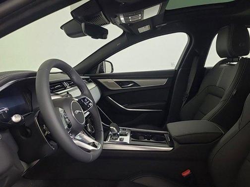 2024 Jaguar XF R-Dynamic SE P250 AWD Automatic