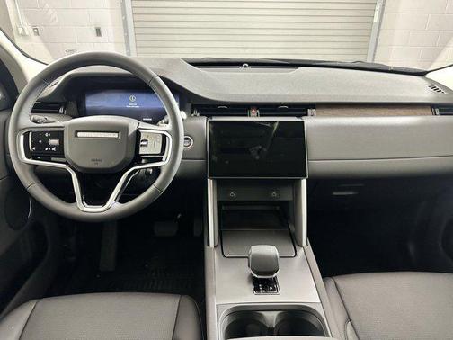 2025 Land Rover Discovery Sport S
